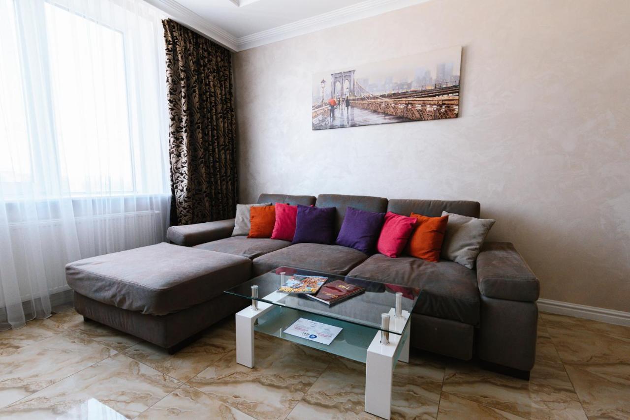 Luxury For Business & Pleasure Royal 3 Apartment Kiev Luaran gambar