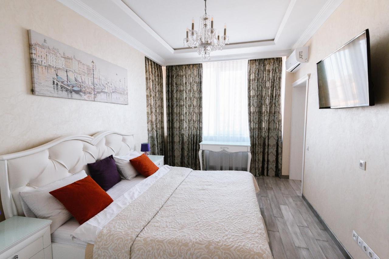 Luxury For Business & Pleasure Royal 3 Apartment Kiev Luaran gambar