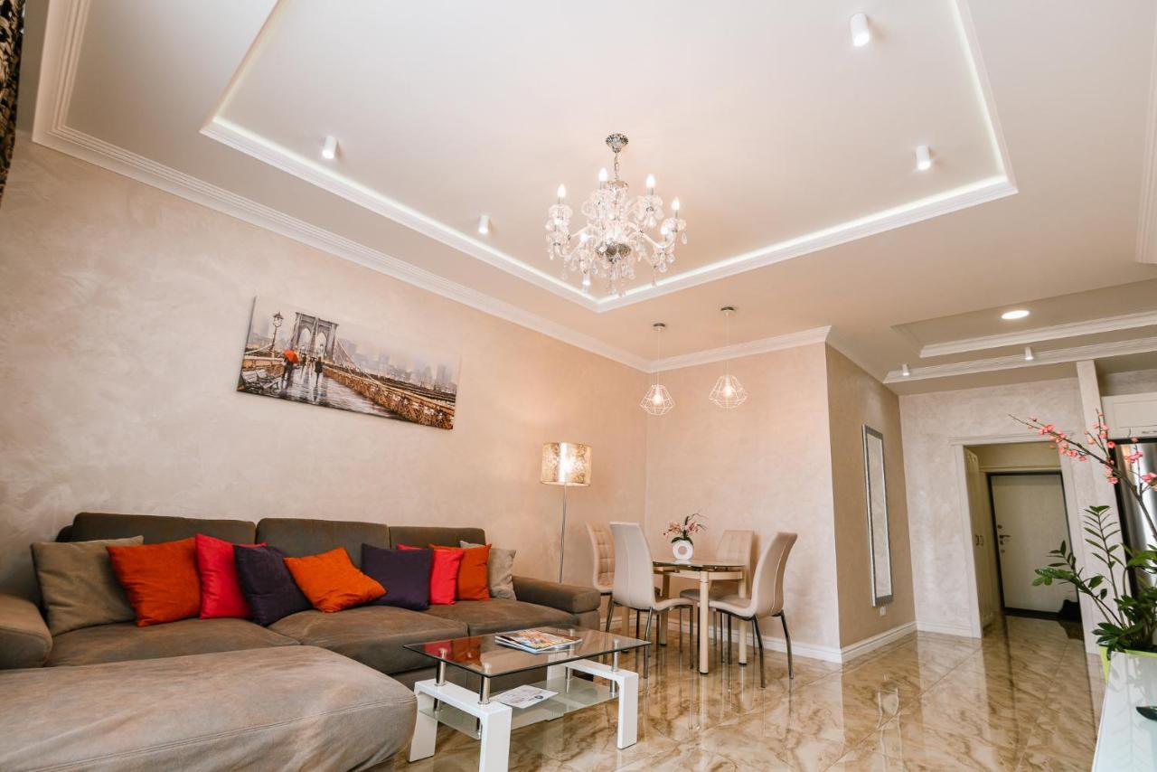 Luxury For Business & Pleasure Royal 3 Apartment Kiev Luaran gambar